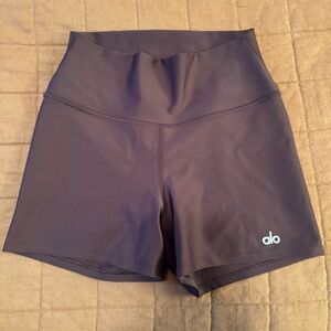 Alo 3" High-Waist Airlift Short